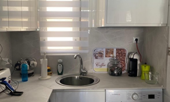 Resale - Apartment - Torrevieja - Estacion de autobuses