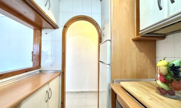 Resale - Apartment - Torrevieja - La Siesta - El Salado - Torreta
