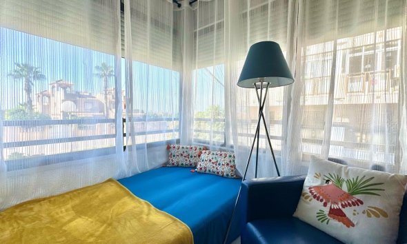 Resale - Apartment - Torrevieja - La Siesta - El Salado - Torreta
