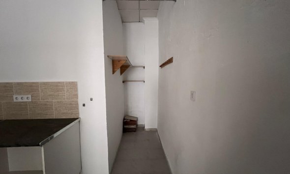 Rynek Wtórny - Lokal Usługowy - Torrevieja