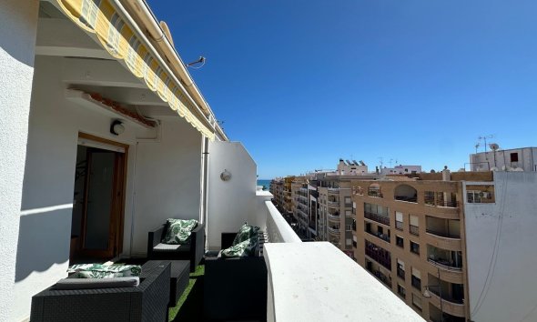 Resale - Apartment - Torrevieja - Centro