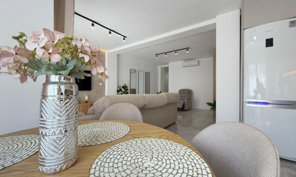 Resale - Apartment - Torrevieja - Estacion de autobuses