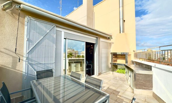 Resale - Building - Torrevieja - Playa del Cura