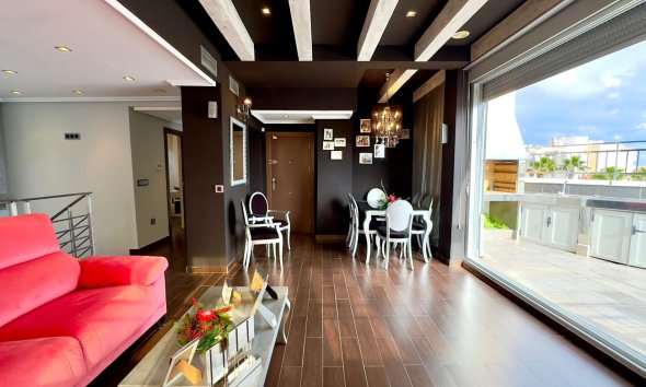 Resale - Building - Torrevieja - Playa del Cura