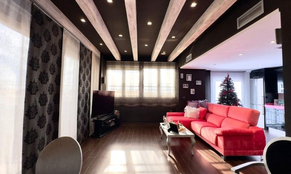 Resale - Building - Torrevieja - Playa del Cura
