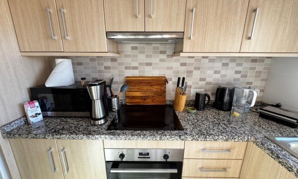 Resale - Apartment - Torrevieja - Playa del Cura