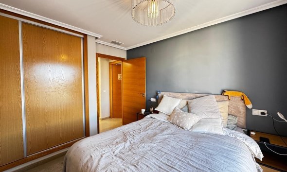 Resale - Apartment - Torrevieja - Playa del Cura