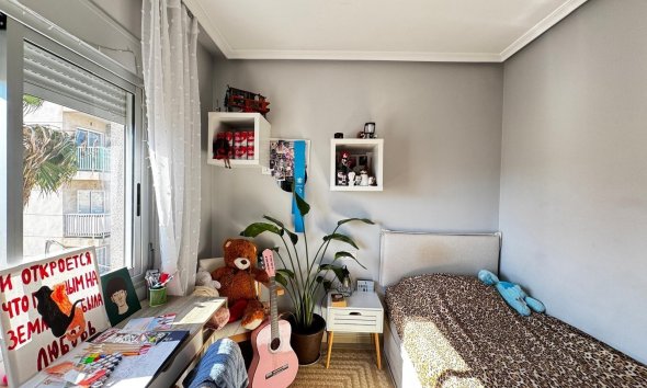 Resale - Apartment - Torrevieja - Playa del Cura