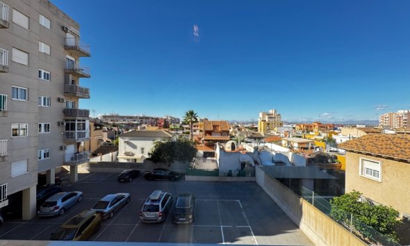 Resale - Apartment - Torrevieja - Playa del Cura