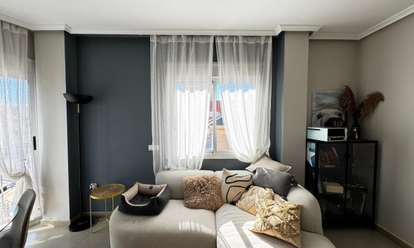 Resale - Apartment - Torrevieja - Playa del Cura