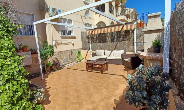 Resale - Terraced house / Townhouse - Orihuela Costa - La Chismosa