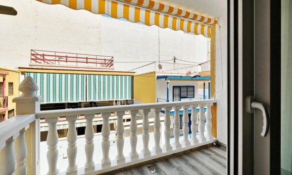 Resale - Apartment - Torrevieja - Centro