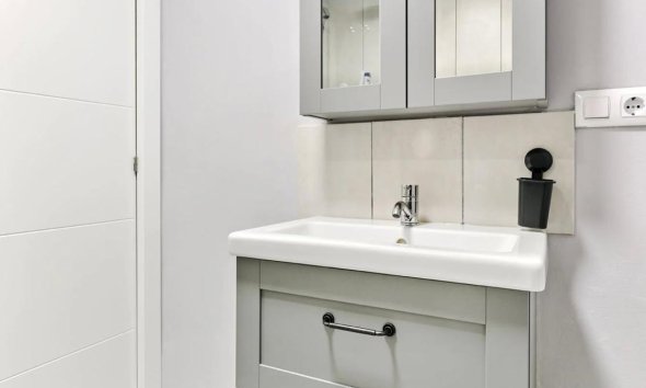 Resale - Apartment - Torrevieja - Centro
