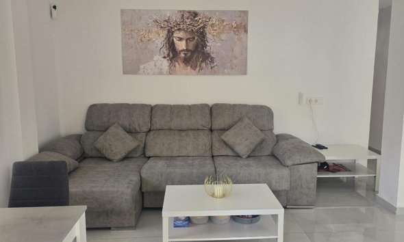 Resale - Apartment - Torrevieja - Acequion