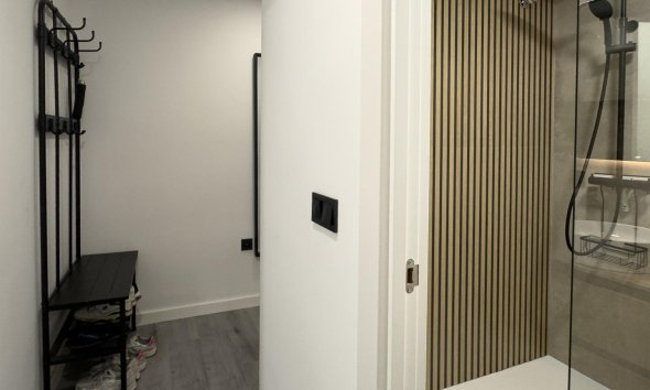 Resale - Apartment - Torrevieja - Centro