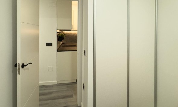 Resale - Apartment - Torrevieja - Centro