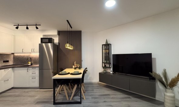 Resale - Apartment - Torrevieja - Centro