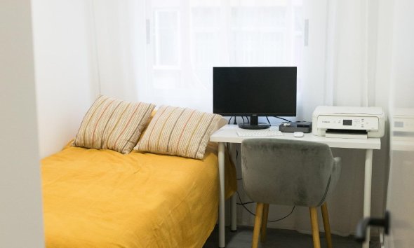 Resale - Apartment - Torrevieja - Centro