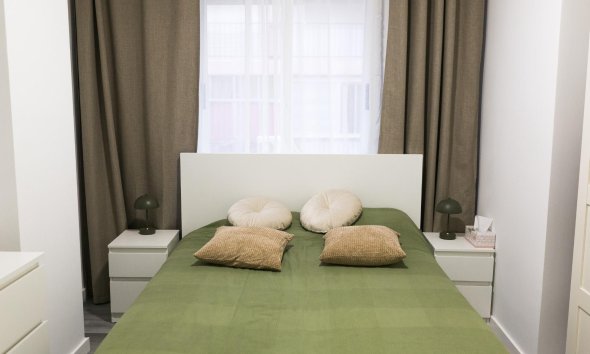 Resale - Apartment - Torrevieja - Centro