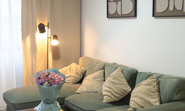 Resale - Apartment - Torrevieja - Centro