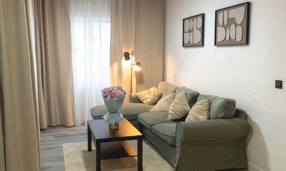 Resale - Apartment - Torrevieja - Centro