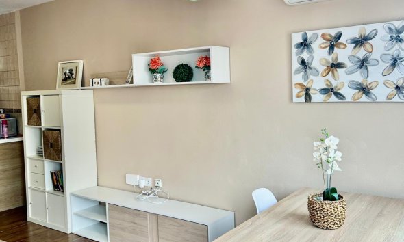 Resale - Apartment - Torrevieja - Sector 25