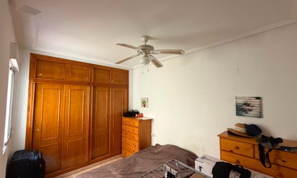 Resale - Apartment - Torrevieja - Parque de Las Naciones