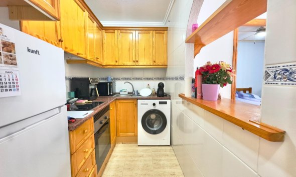 Resale - Apartment - Torrevieja - Centro