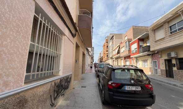 Reventa - Villa - Torrevieja - Centro