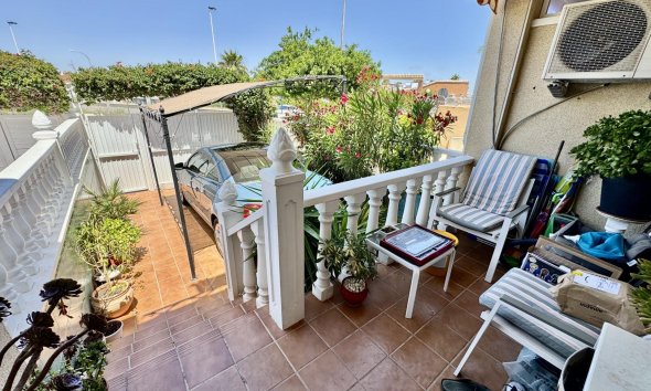 Resale - Terraced house / Townhouse - Torrevieja - La Siesta - El Salado - Torreta