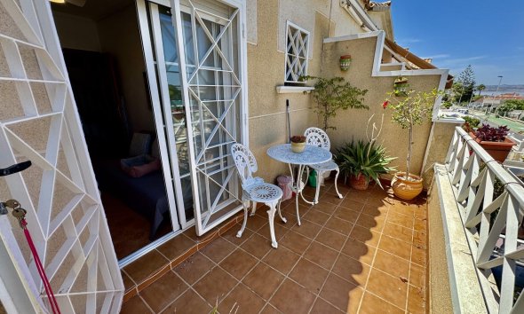 Resale - Terraced house / Townhouse - Torrevieja - La Siesta - El Salado - Torreta