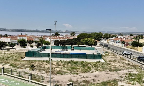 Resale - Terraced house / Townhouse - Torrevieja - La Siesta - El Salado - Torreta