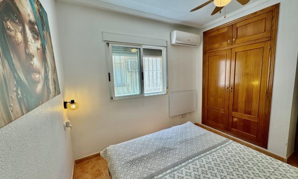 Resale - Terraced house / Townhouse - Torrevieja - La Siesta - El Salado - Torreta