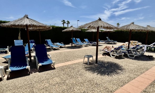 Resale - Terraced house / Townhouse - Torrevieja - La Siesta - El Salado - Torreta
