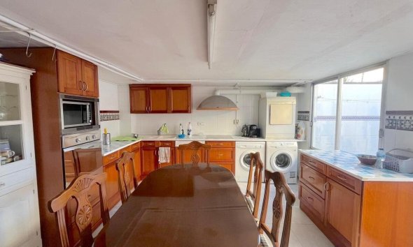 Resale - Terraced house / Townhouse - Formentera del Segura - Pueblo