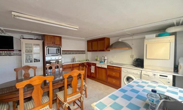 Resale - Terraced house / Townhouse - Formentera del Segura - Pueblo