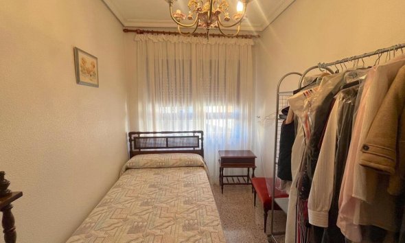 Resale - Terraced house / Townhouse - Formentera del Segura - Pueblo