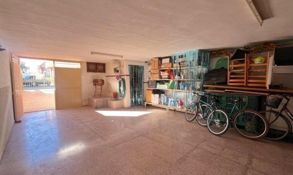Resale - Terraced house / Townhouse - Formentera del Segura - Pueblo
