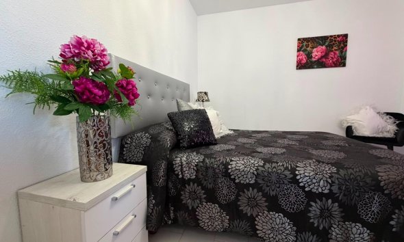 Resale - Apartment - Torrevieja - Torreblanca