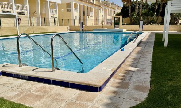 Resale - Apartment - Torrevieja - Torreblanca