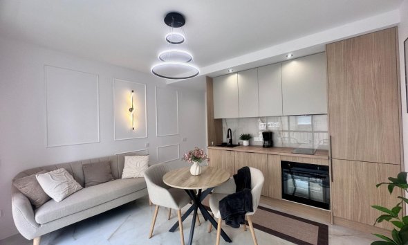Resale - Apartment - Torrevieja - Estacion de autobuses