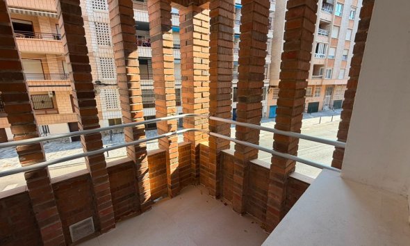 Resale - Apartment - Torrevieja - Playa del Cura