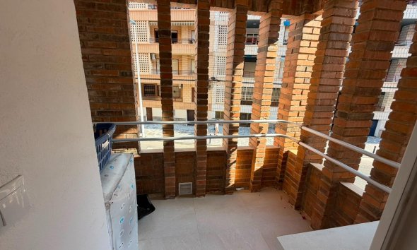 Resale - Apartment - Torrevieja - Playa del Cura
