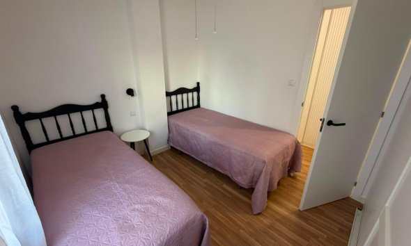 Resale - Apartment - Torrevieja - Playa del Cura