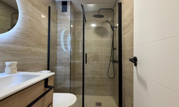 Resale - Apartment - Torrevieja - Playa del Cura