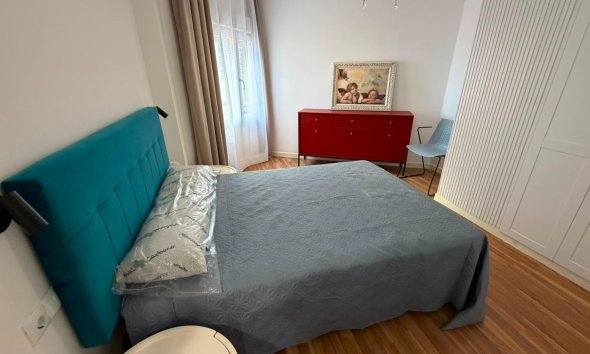 Resale - Apartment - Torrevieja - Playa del Cura