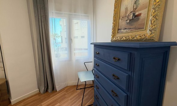 Resale - Apartment - Torrevieja - Playa del Cura