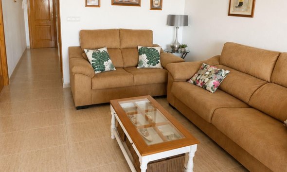 Resale - Apartment - Orihuela Costa - Campoamor