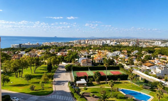 Resale - Apartment - Orihuela Costa - Campoamor