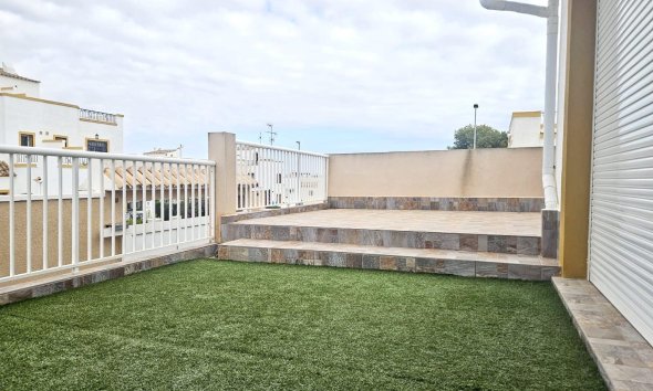 Resale - Terraced house / Townhouse - Orihuela Costa - Los Altos